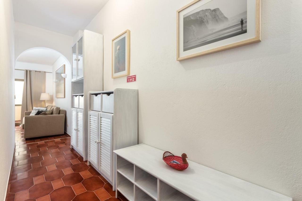 Lagos Apartment Ap Praia Dona Ana Eksteriør bilde