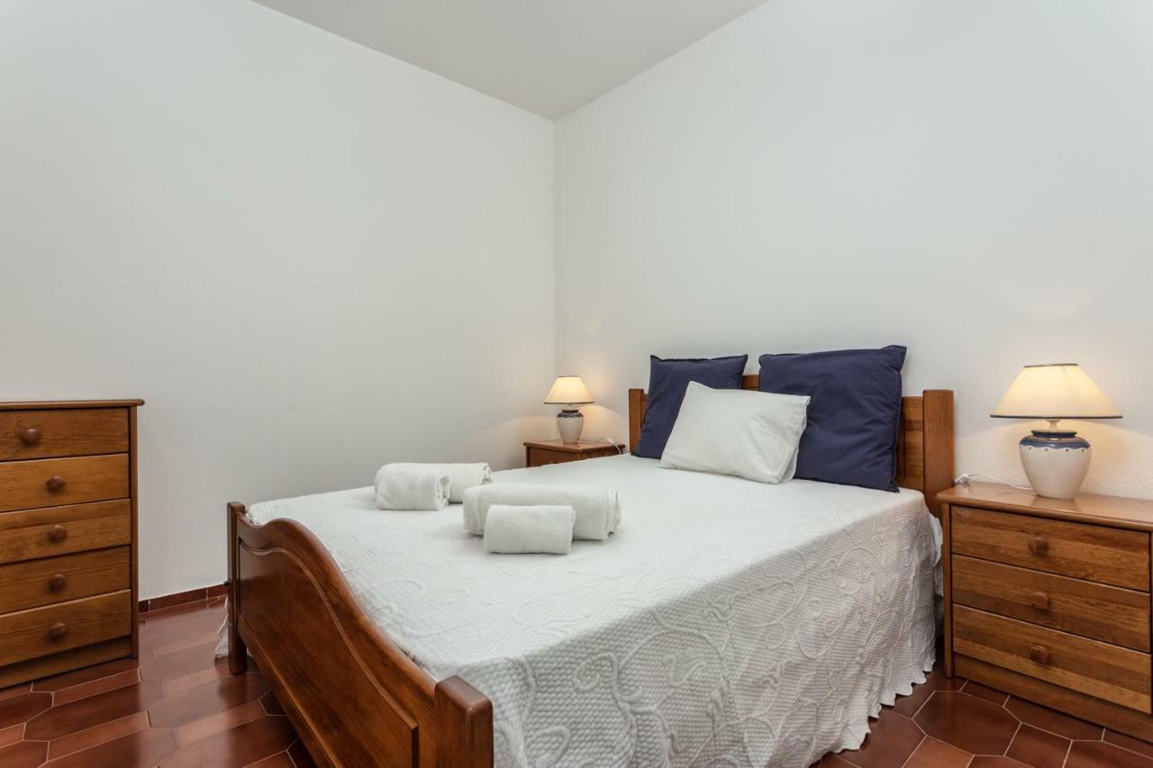 Lagos Apartment Ap Praia Dona Ana Eksteriør bilde