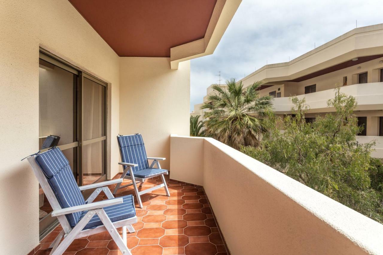 Lagos Apartment Ap Praia Dona Ana Eksteriør bilde